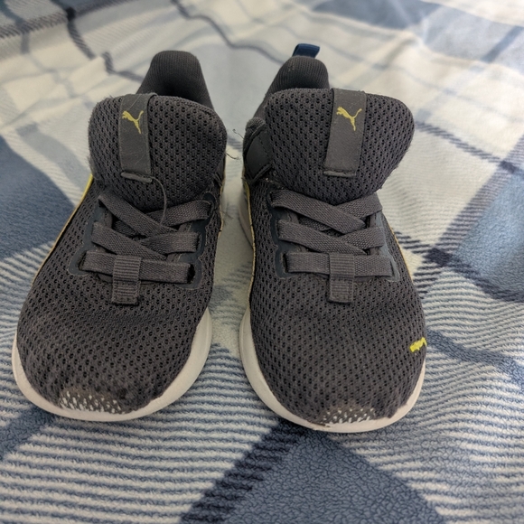 Puma Kids' Dark Gray Sneakers with Blue And Yellow Accent - Picture 2 of 5